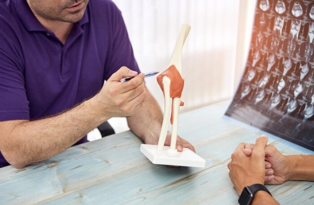 تشخیص پارگی رباط صلیبی